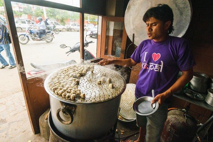 Gående lokal streetfood privat tur i Kathmandu