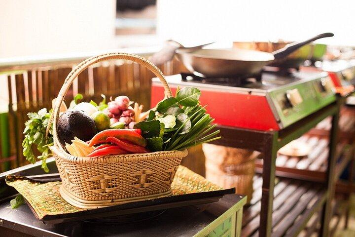 Clase de cocina tailandesa de Silom por la tarde