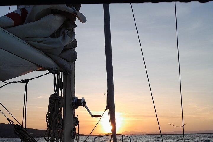 Townsville Sunset Sail Cruise Boat Tour Charter Hire Segeluthyrning