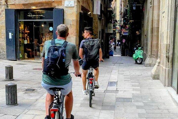 Private : Barcelona Bike And Food Experience （バルセロナ・バイク＆フード・エクスペリエンス）