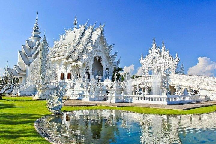 Melhores lugares em Chiang Rai White, Blue, Big Buddha temple