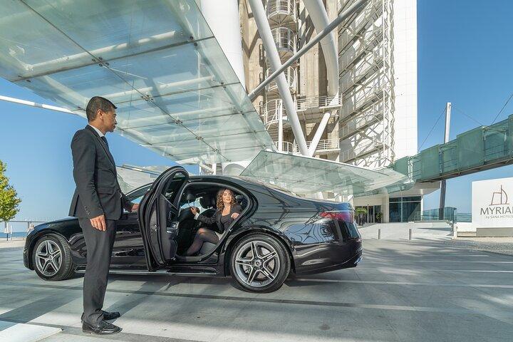 Lisbon Airport Private Transfer – Unlimited Waiting Included