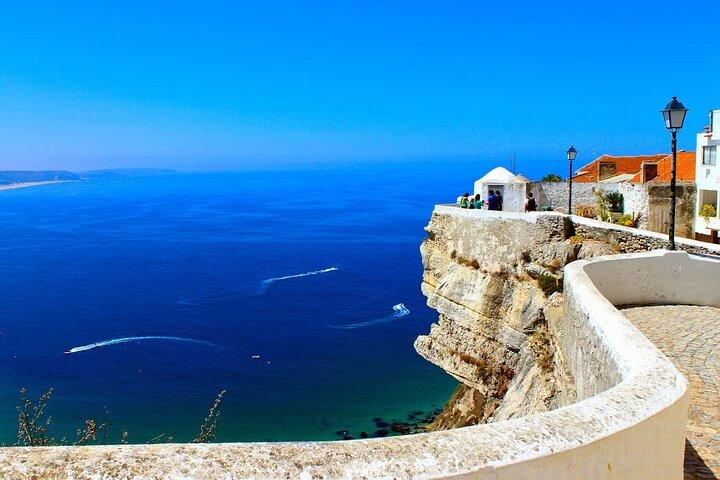 Mira de Aire-hulerne, Fátima, Nazaré og Óbidos - Heldagstur