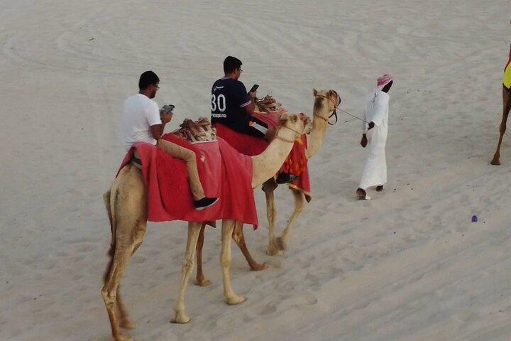 Doha - Private Halbtagessafari mit Ausritt/Kamelritt/Sandboard