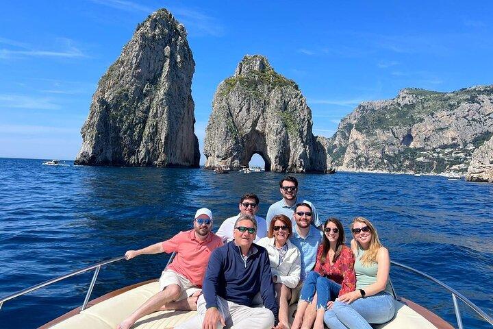 Les 2 joyaux du Sud: Croisière d'une journée à Capri et Positano