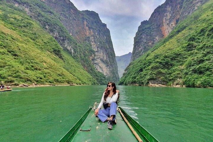 Tour privado de lujo Ha Giang Loop 3 días 2 noches desde Hanoi