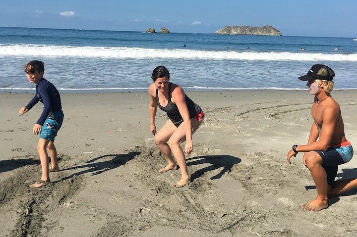 Cours de surf à la plage Manuel Antonio