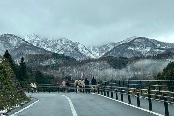 白川郷＆高山1日プライベートチャーターツアー