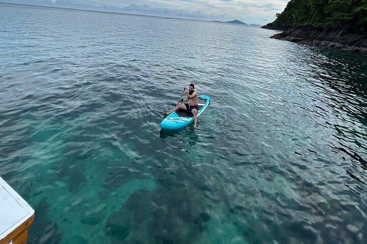 Fretamentos privados de barcos de cauda longa de luxo