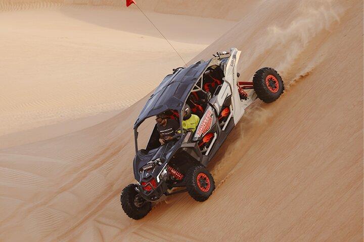 Balade en buggy dune d'une heure sur Can-Am Maverick 1000CC Turbo 4 places