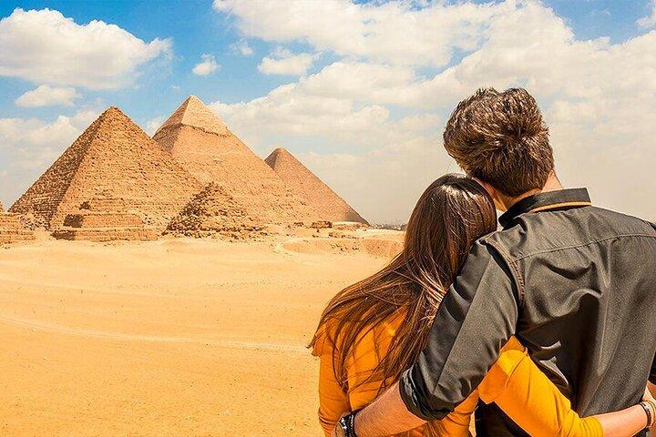 Cairo Exploration: 2-dagarstur med ljud- och ljusshow och middag