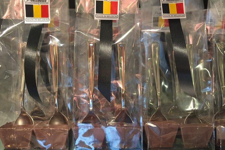 ブルージュビールとチョコレートのウォーキングツアー