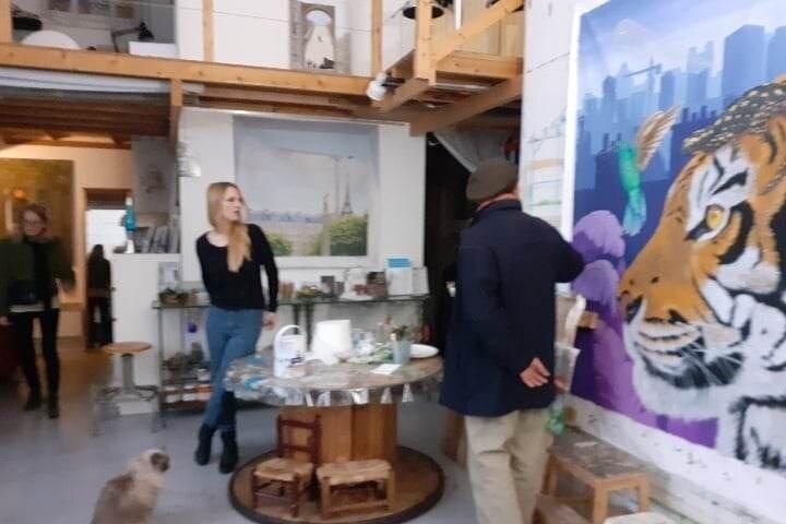 Privérondleiding in straatkunst in Parijs met een kunstenaar