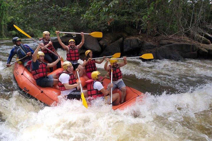 Wild Waters : Rio Avventura di Rafting sulle Acque Bianche