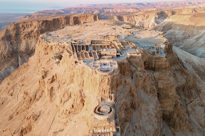 Tour privado de día completo a Masada Ein Gedi y el Mar Muerto