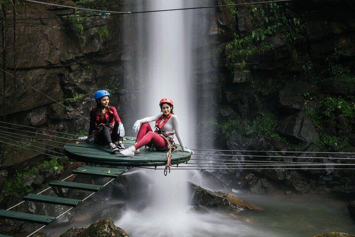 Vientiane Tree Top & Waterfall Excursion