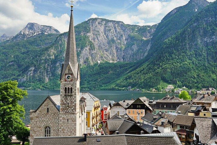 Hallstatt Scavenger Hunt & Highlights Self-Guided Walking Tour