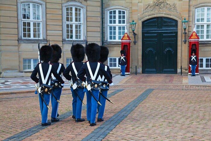 Fast-Track Amalienborg Slotsmuseum København Privat rundvisning
