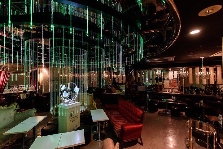 Host Club Experiencia con Habla Inglés