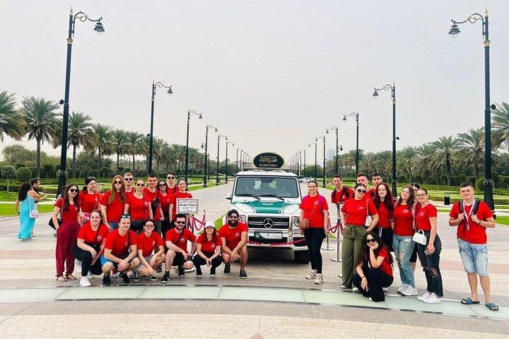 Tour privato della città di mezza giornata con cornice di Dubai