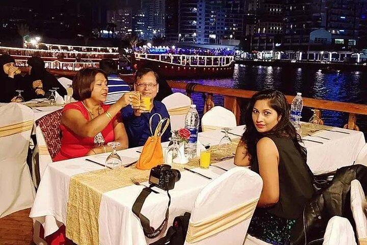 Dubai Marina Dinner Cruise with Drinks and Live Music