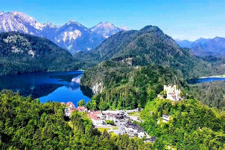 Skip the Line NEUSCHWANSTEIN u. Mt. Zugspitze Private Deluxe Tour