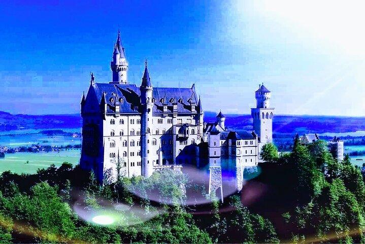 Skip the Line NEUSCHWANSTEIN u. Mt. Zugspitze Private Deluxe Tour