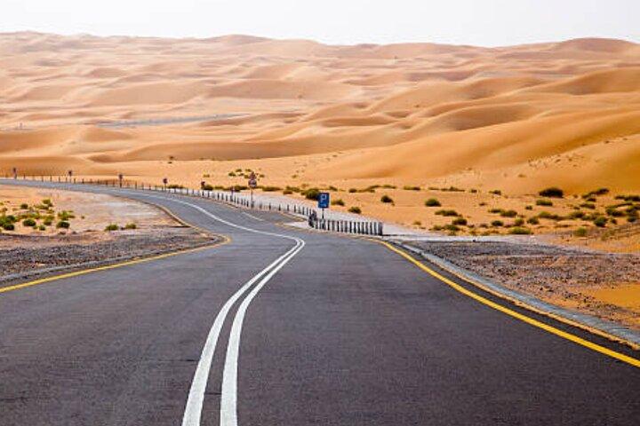 Avventura Liwa Safari nel deserto di un'intera giornata con pranzo da Abu Dhabi