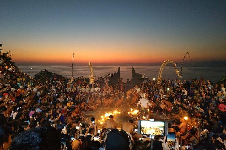Privat tur Uluwatu Sunset og Kecak Fire Dance i Jimbaran Bay
