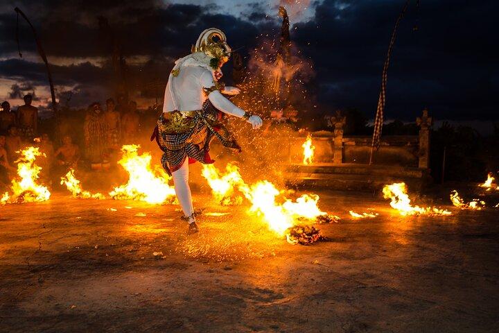 Privat tur Uluwatu Sunset og Kecak Fire Dance i Jimbaran Bay