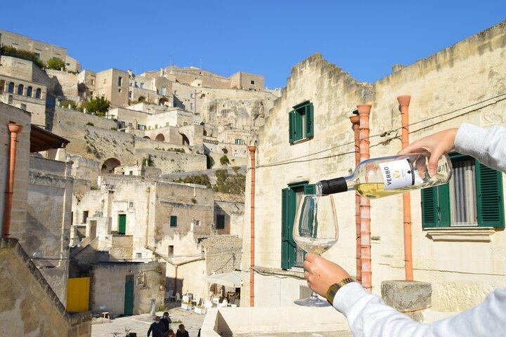 Tour enogastronomico dei due Sassi, Barisano og Caveoso