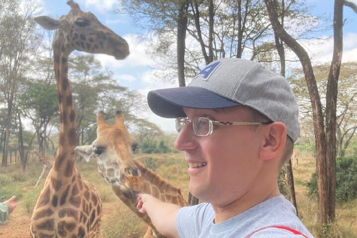 Giraffe Center and Traditional Dances of Kenya