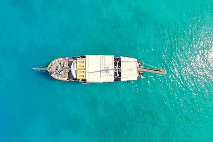 Mykonos Sunset Boat Party Klein-Venedig