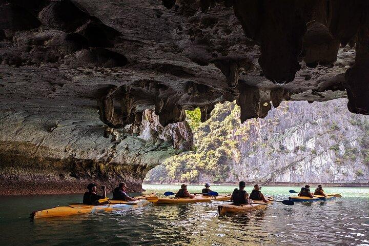 Lan Ha Bay Day Tour de Hanoi e Cat Ba Town - Boutique Serenity