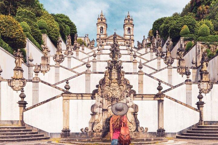 Tour privado de 8 horas a Braga y Guimarães desde Porto Hotel con conductor y guía