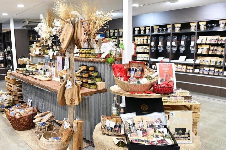Ginger Factory and Nutworks Return Bus Transfer: Sunshine Coast