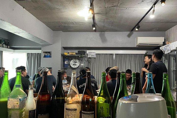 築地場外市場ツアー（日本酒の試飲が無制限）