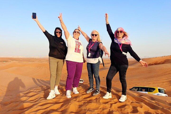 Safari Dubaï Red Dunes, VTT, promenade à dos de chameau, barbecue au camp du désert