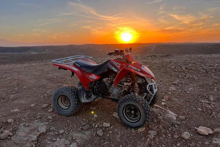 Agafay Desert: Quad Bike, Camel Ride and Dinner Show in Marrakech