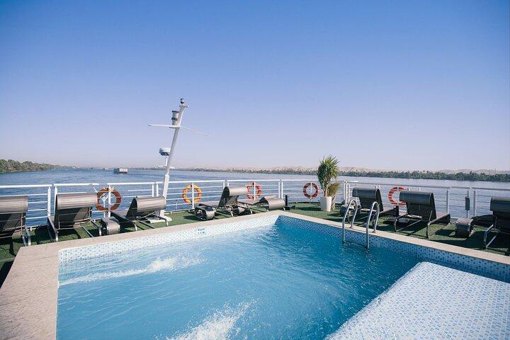 5 dagars Nilkryssning från Luxor till Assuan 5*