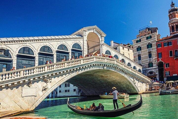 Excursão a pé em Veneza e passeio de gôndola