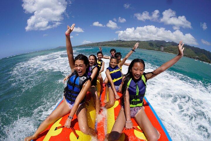 Parasail e Banana Boat apenas na Baía de Maunalua