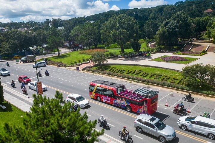 Stadssightseeing Da Lat Hopp-på-hopp-av-busstur