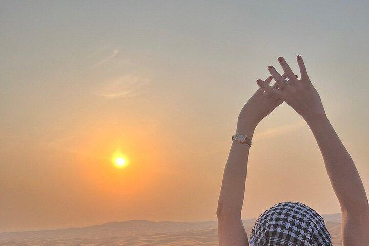 Meio Dia Deserto Safari com Sand Boarding e Camel Ride