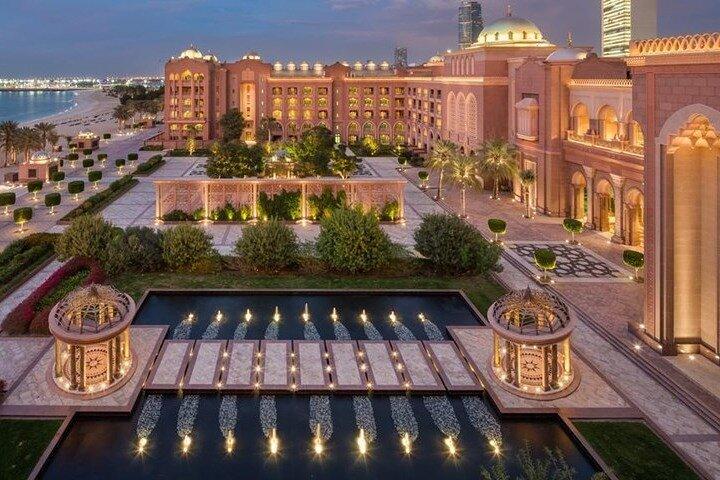 Den ikoniske Emirates Palace Abu Dhabi Spiseoplevelse