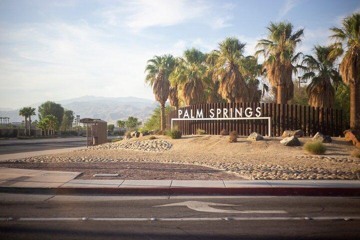 Palm Springs självguidad körljudtur