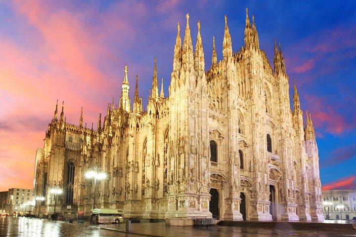 Evite filas: terraço do Duomo e excursão privada ao La Scala