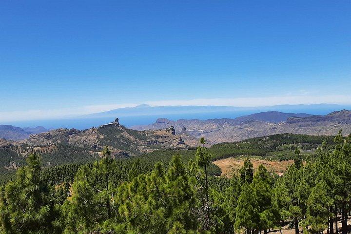 Roque Nublo : Sky Rebelsと火山ハイキング
