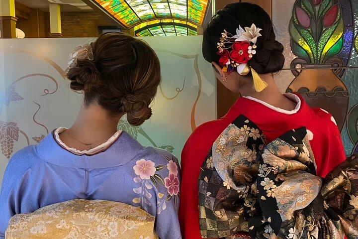 Tour privado de entretenimiento de 3 horas por Edo Tokyo Shinjuku