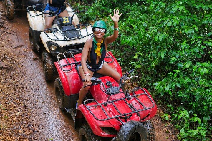 ATV, Zipline e Cenote Adventure con cibo incluso a Cancun